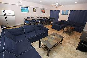 Ocean Blue Vacation Condo Myrtle Beach - Living Area