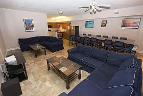 Ocean Blue Vacation Condo Myrtle Beach - Living Area